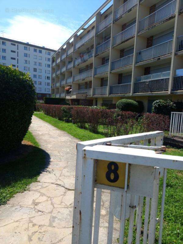 Appartement à MAISONS-ALFORT
