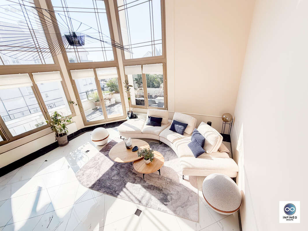 Appartement à LE PLESSIS-ROBINSON