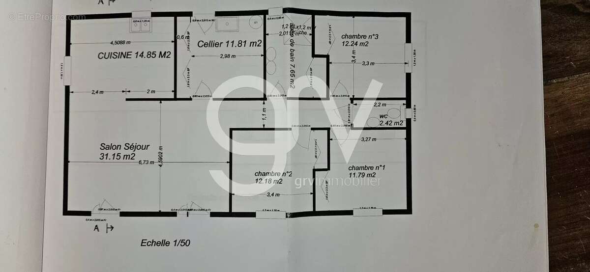 Maison plain-pied avec 3 chambres et panneaux photovoltaïques sur terrain plat - photo 2