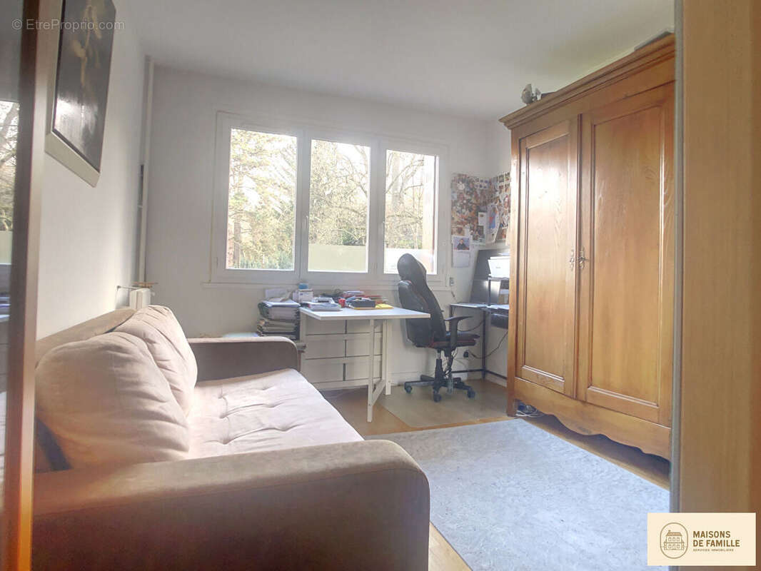 Appartement à BOUGIVAL