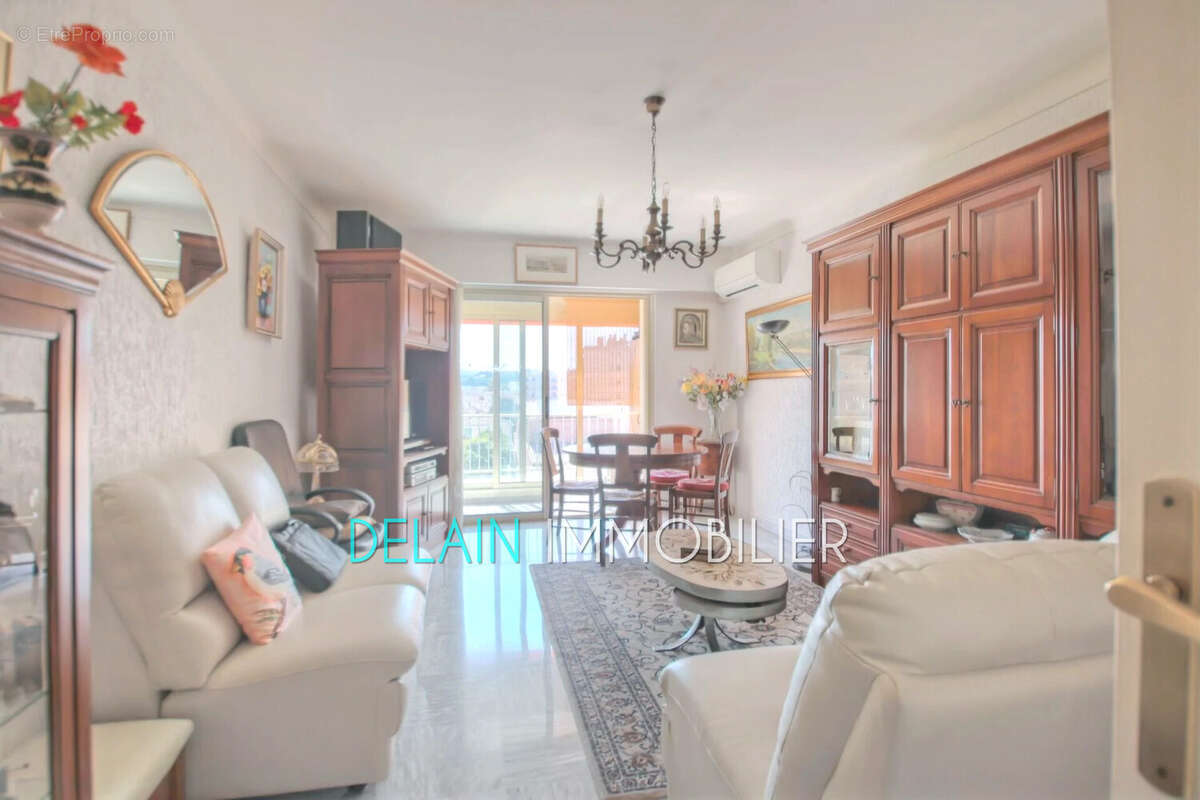 Appartement à CAGNES-SUR-MER