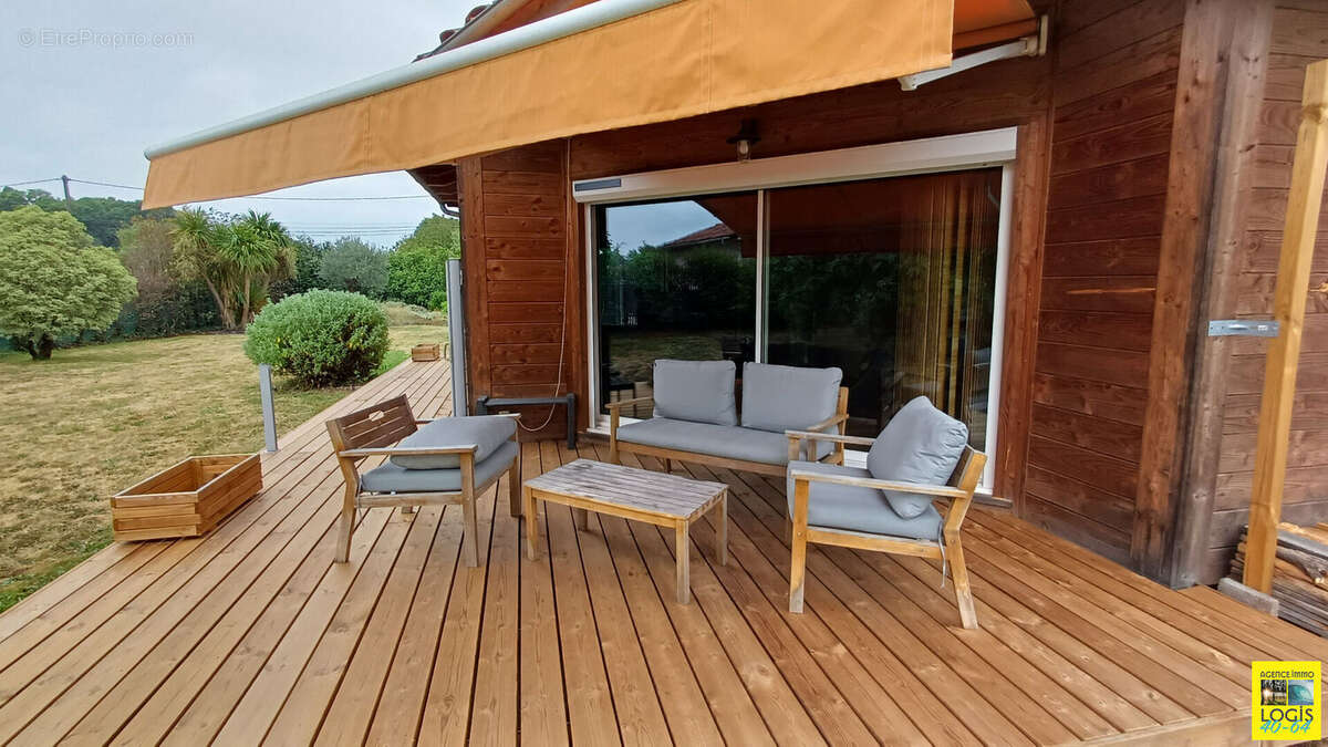 Maison à PORT-DE-LANNE