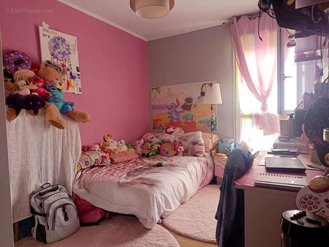 Appartement à PORT-DE-BOUC