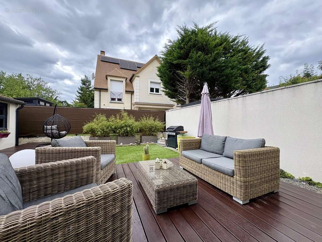 Maison à LE PLESSIS-TREVISE