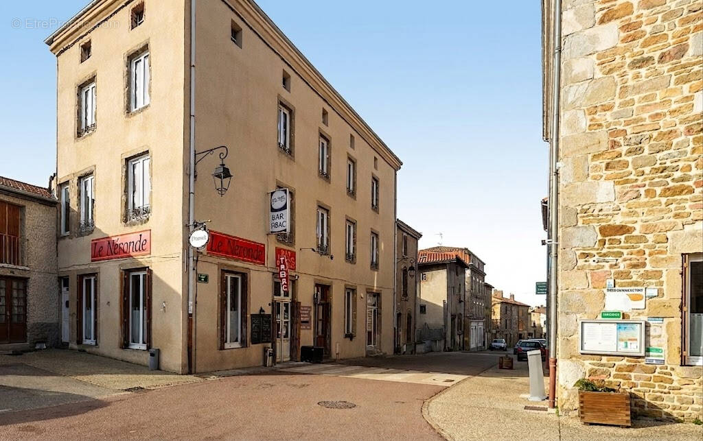 Appartement à FEURS