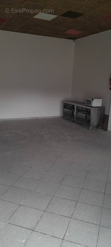 Autre à PORT-SAINT-LOUIS-DU-RHONE