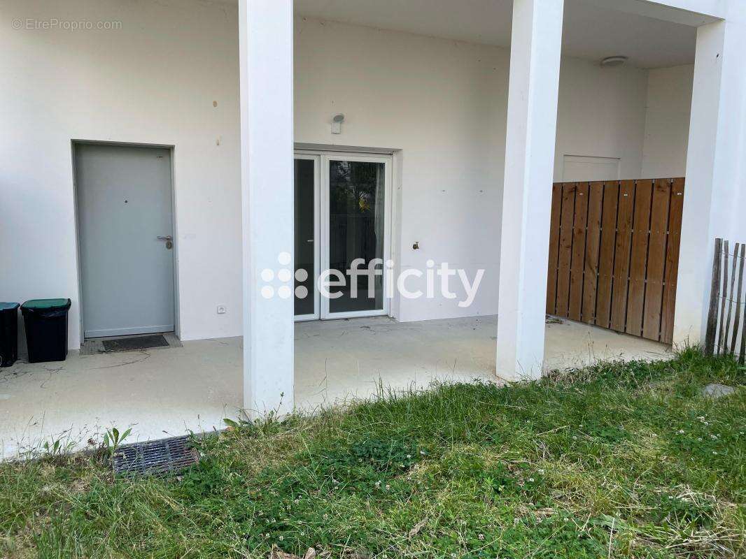 Appartement à LAGORD