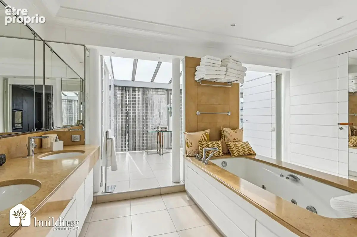 Neuilly-sur-Seine Château - Appartement coup de coeur 4 pièces de 115,75 m² avec terrasses - photo 13