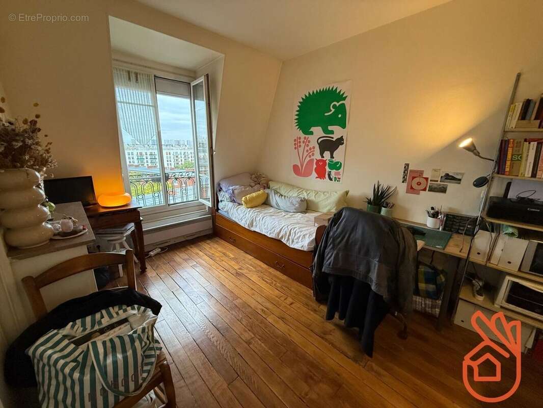 Appartement à PARIS-15E