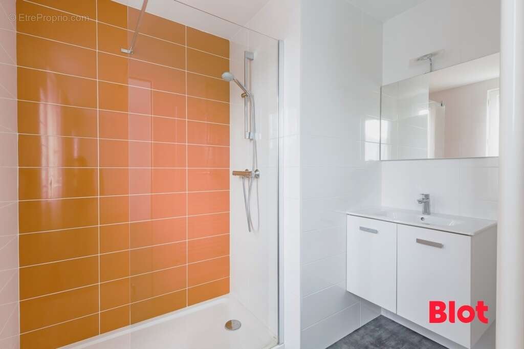 Maison 131 m² à Saint-Herblain  - photo 8