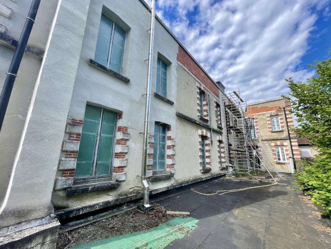 Appartement à CROZANT
