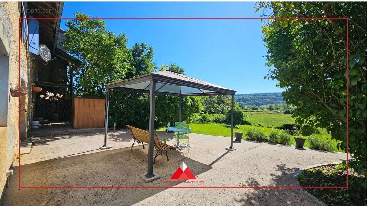 Maison sur un terrain de 608m² avec vue dégagée - photo 2