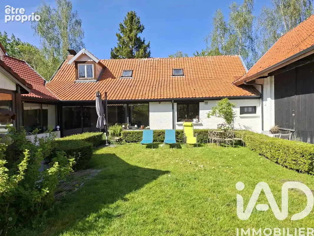 Photo 1 - Maison à LESTREM