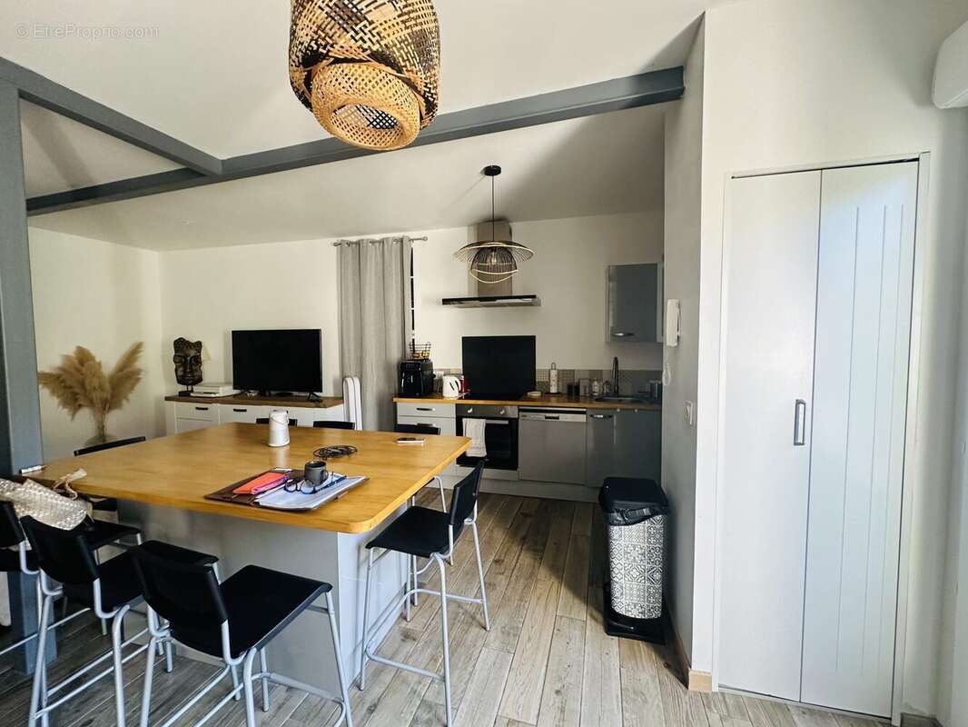 Appartement 93 m² à Beziers  - photo 6