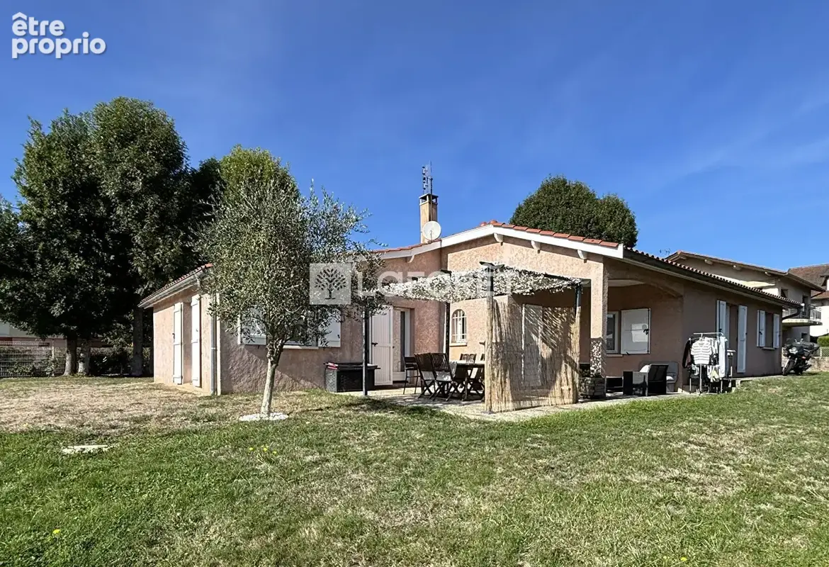 Villa de plain pied à vendre AU COEUR Villars Les Dombes 6 pièce(s) 131 m2 - photo 13