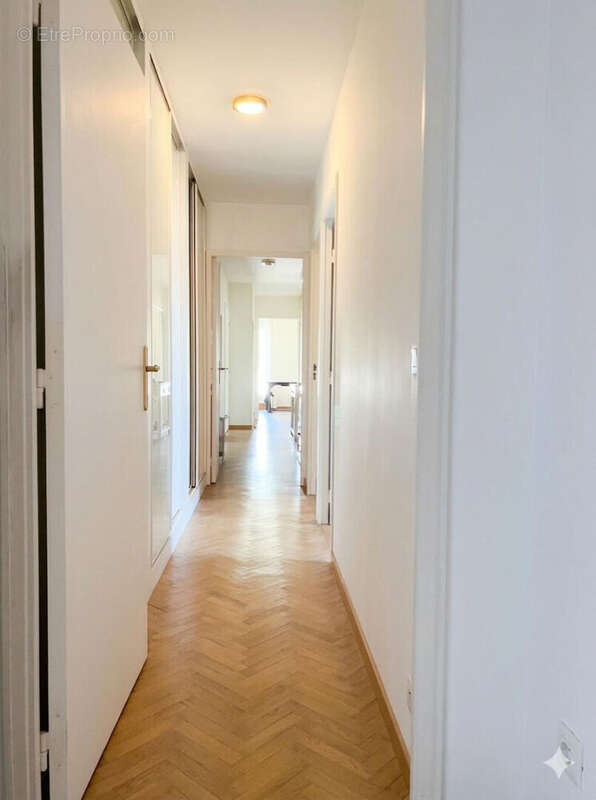 Appartement à VITRY-SUR-SEINE