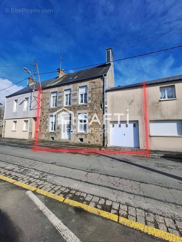 Photo 1 - Maison à SOURDEVAL