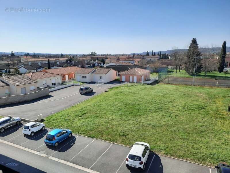 ALBI appartement de type 4 avec garage - photo 9