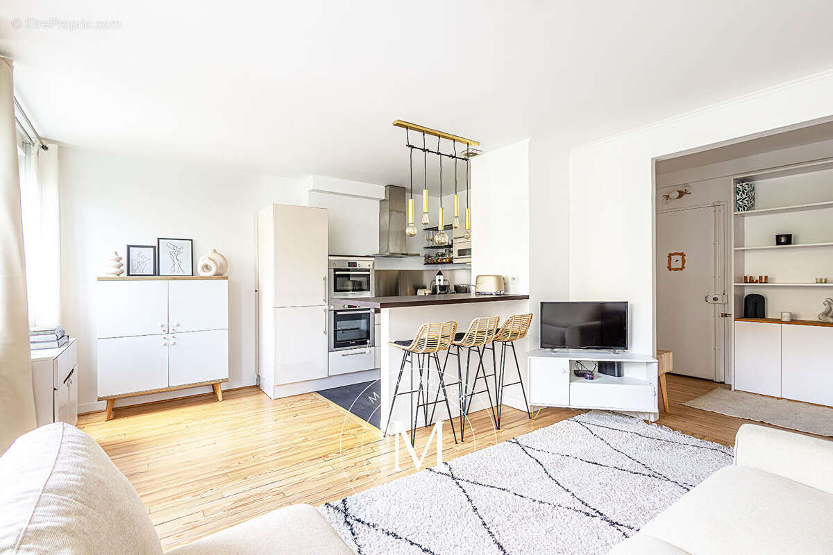 Appartement à MONTROUGE
