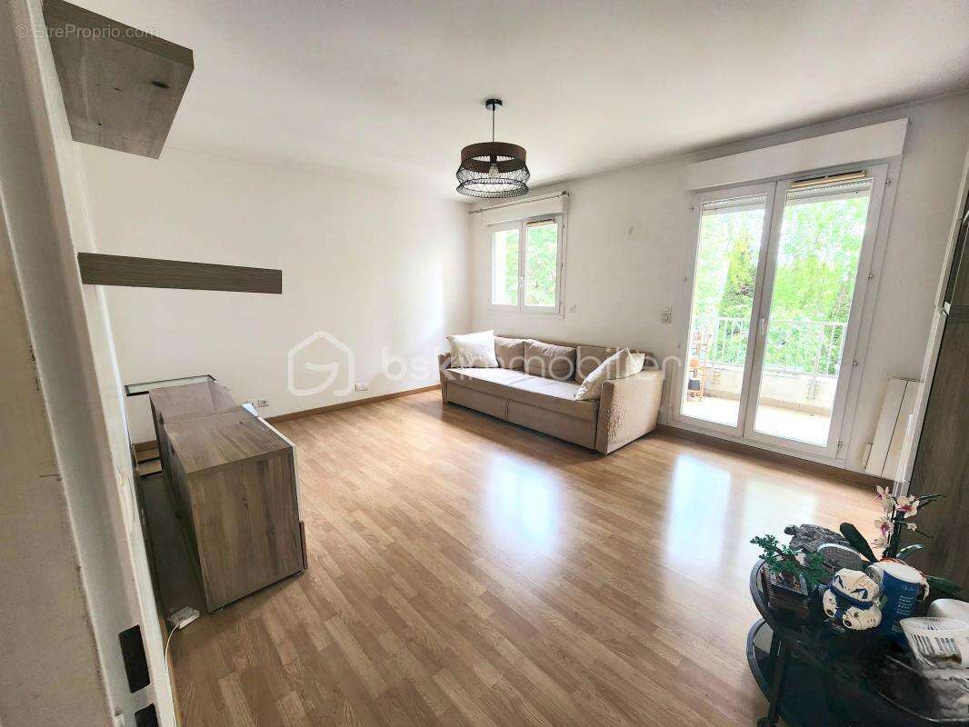 Appartement à LE PERREUX-SUR-MARNE