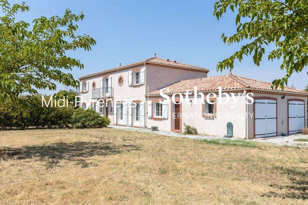 Belle maison de famille+ terrain constructible - photo 5