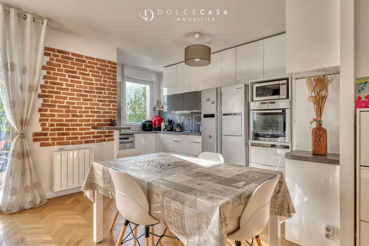 Appartement à LE PERREUX-SUR-MARNE