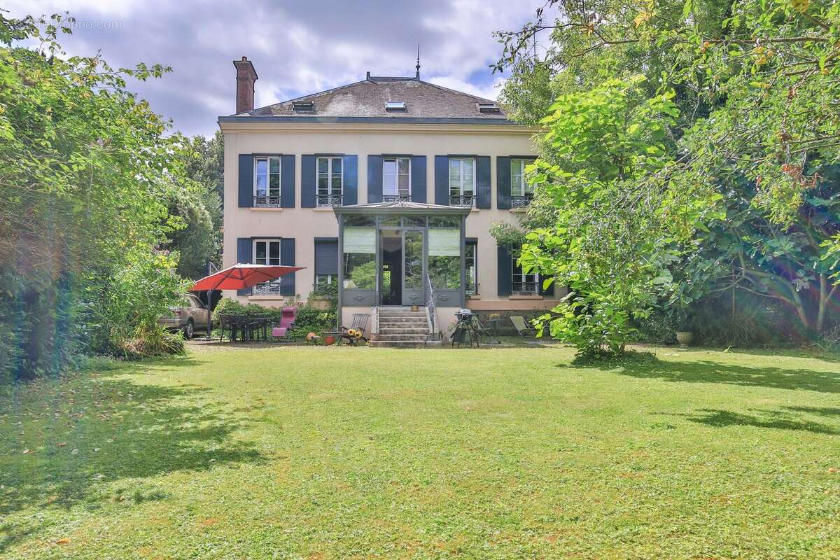 Photo 3 - Maison à BAILLY-ROMAINVILLIERS