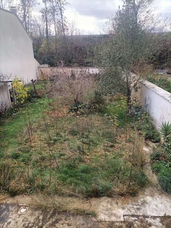 Maison à BRY-SUR-MARNE