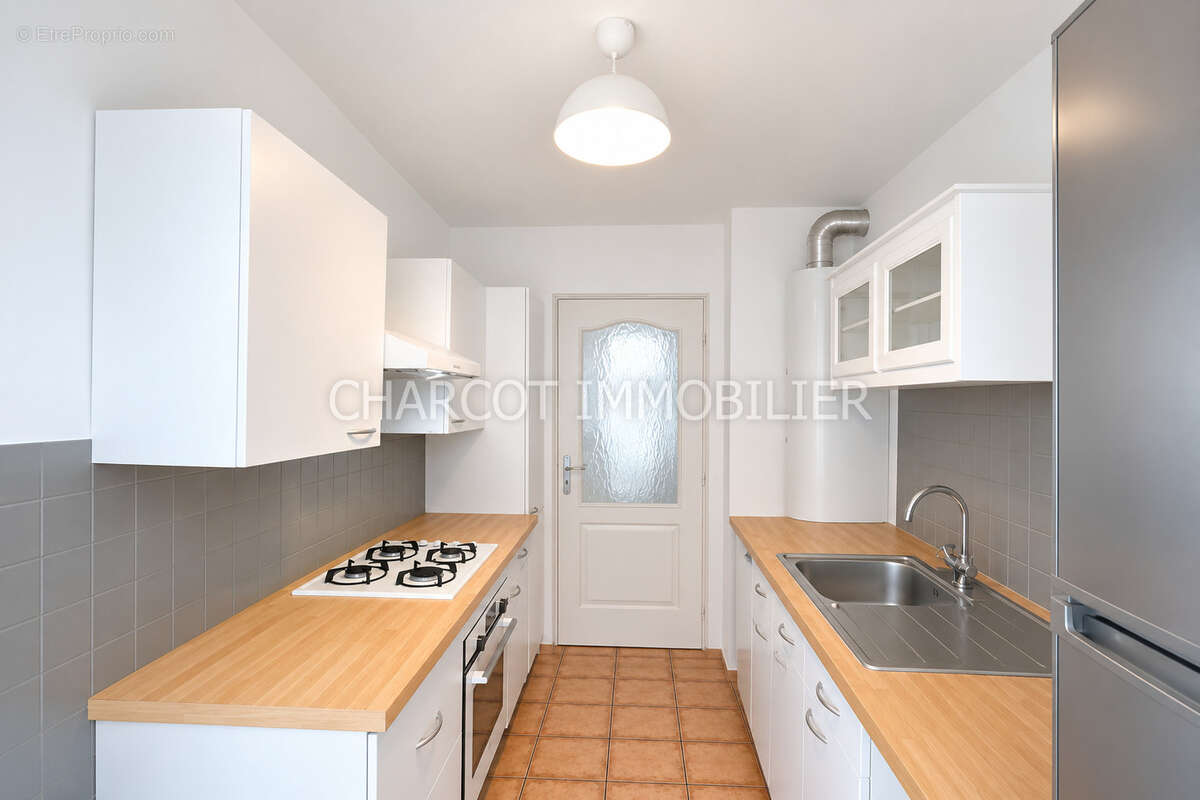 Appartement à LYON-9E