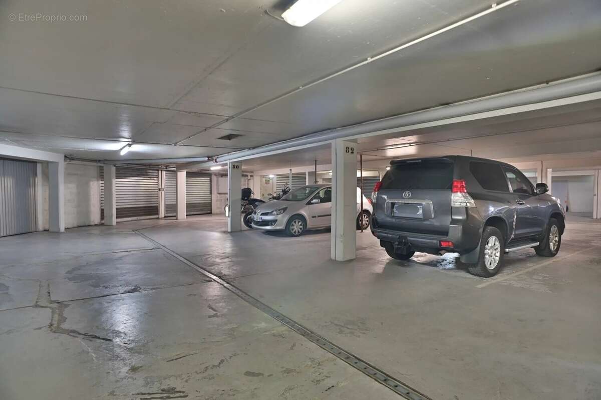 Appartement à MANDELIEU-LA-NAPOULE