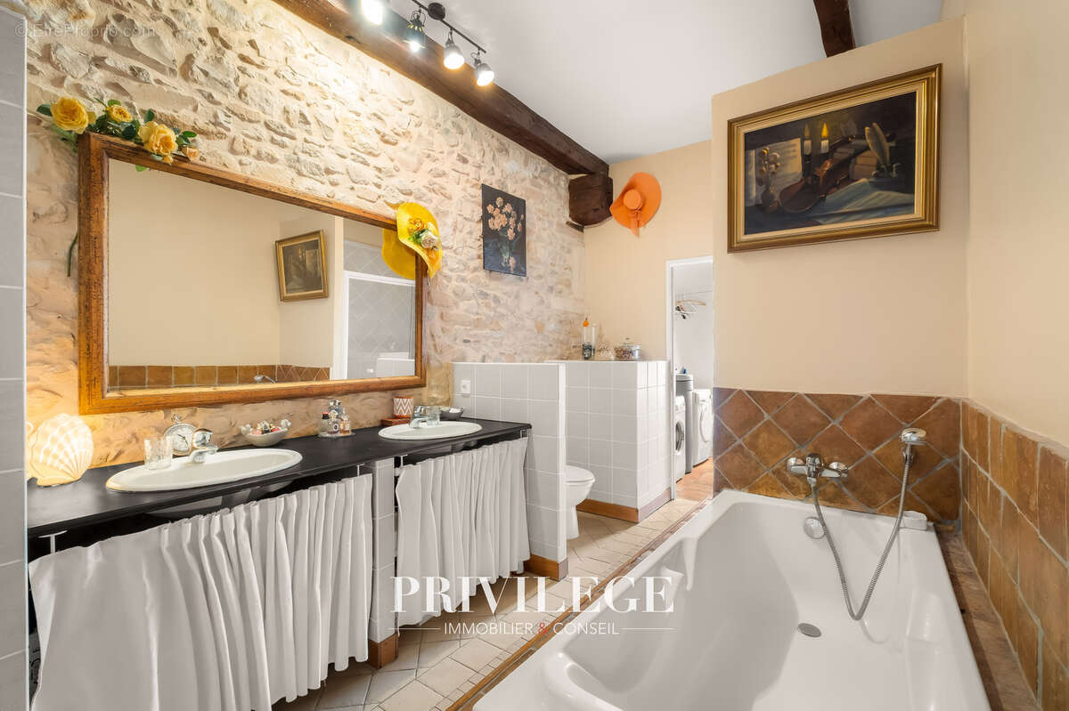 Appartement à ARNAS