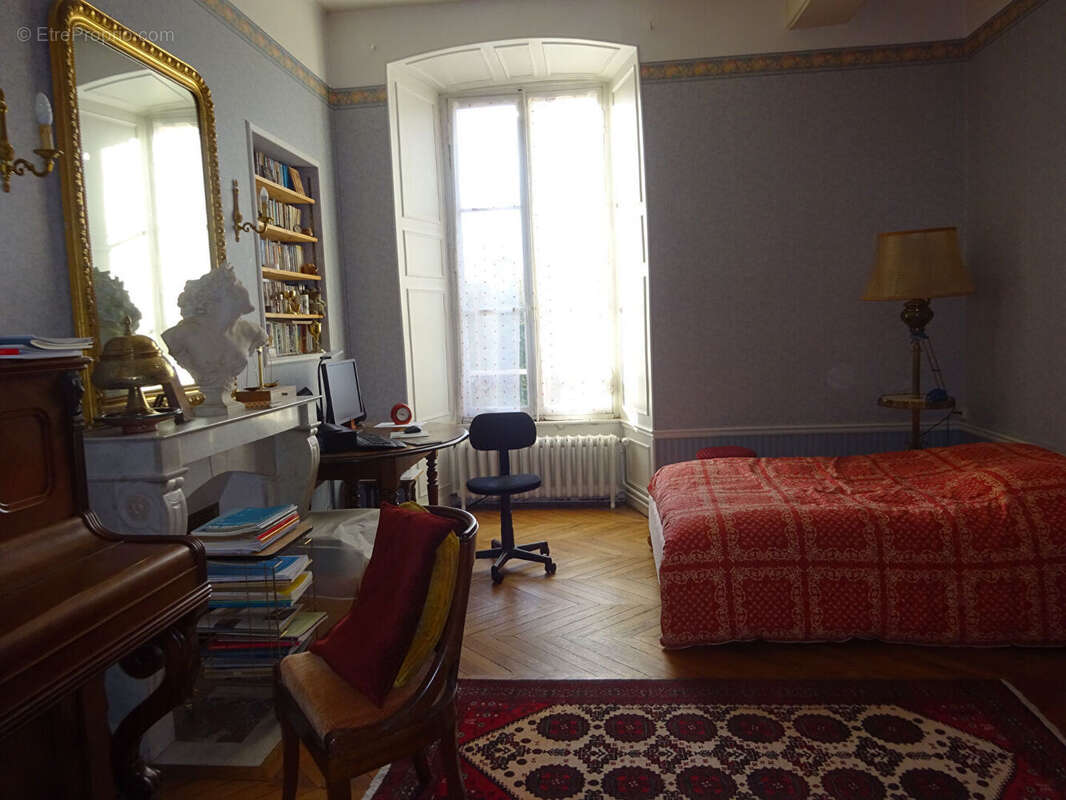 Maison à LA FERTE-BERNARD