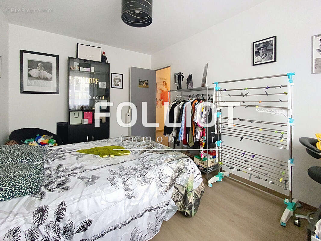 Appartement à FOUGERES