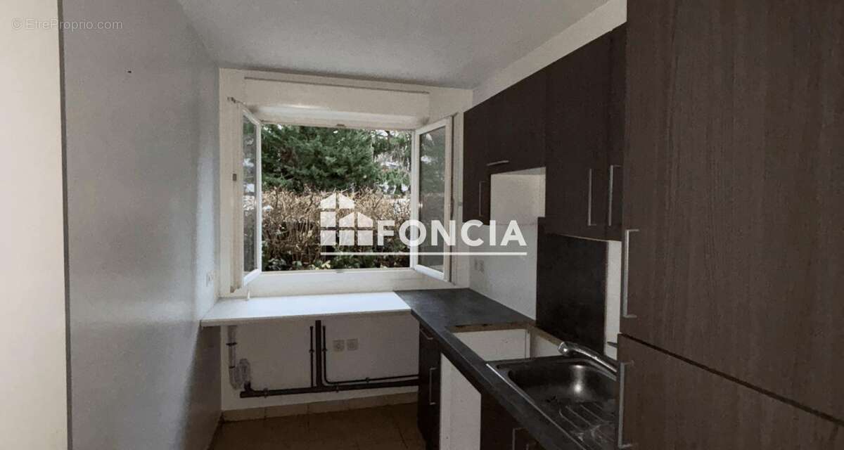 Appartement à LE PLESSIS-TREVISE