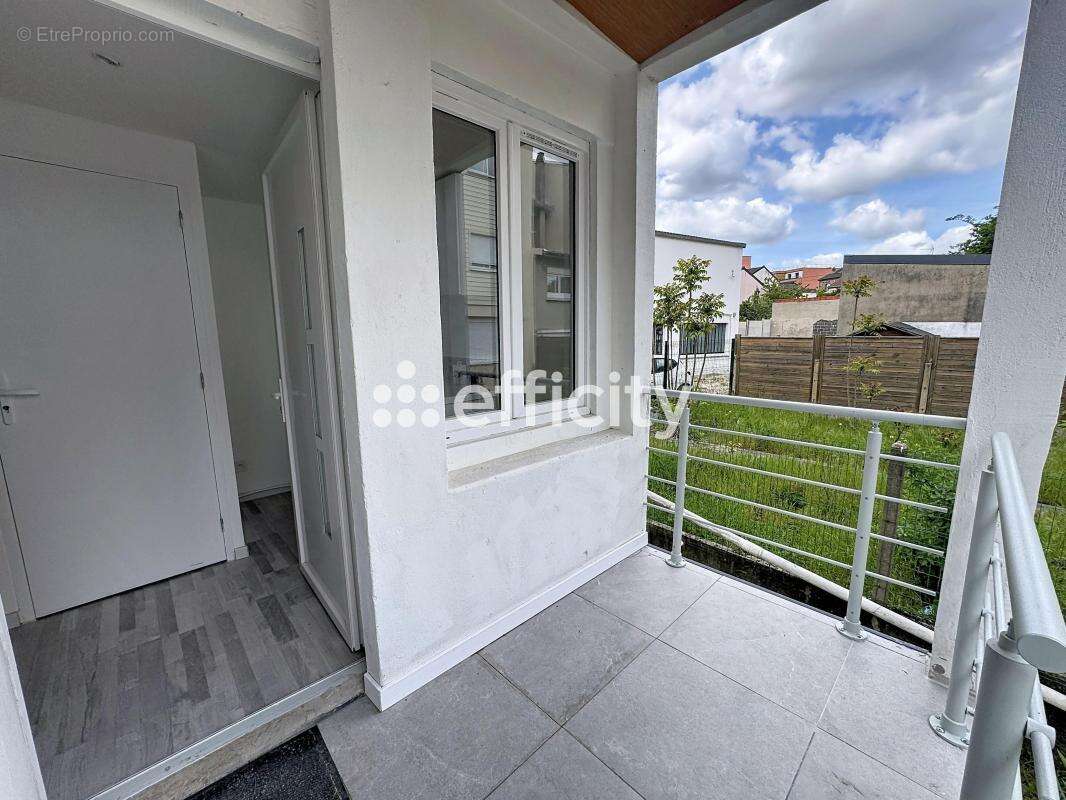 Maison 52 m² à Montreuil  - photo 4