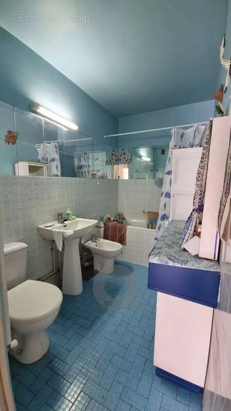 Appartement à ROQUEBRUNE-CAP-MARTIN