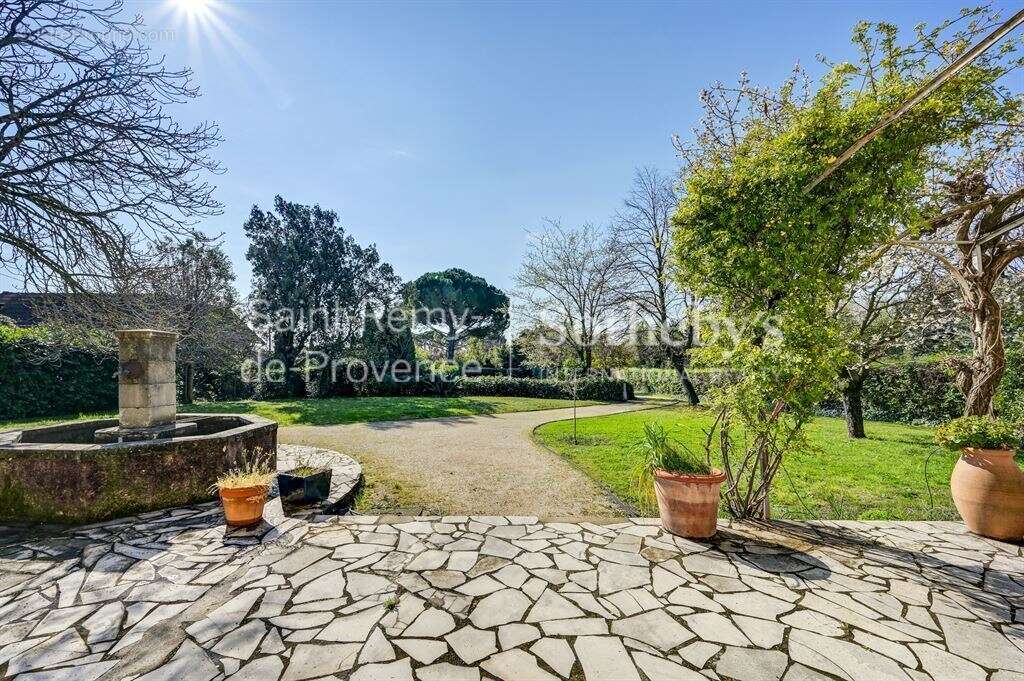 Maison à LES ANGLES