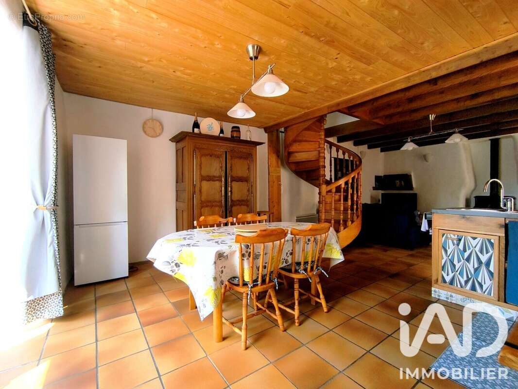 Maison 79 m² à Loperec  - photo 5