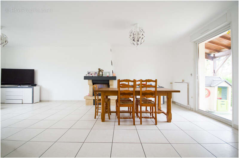 Maison à JAUNAY-CLAN