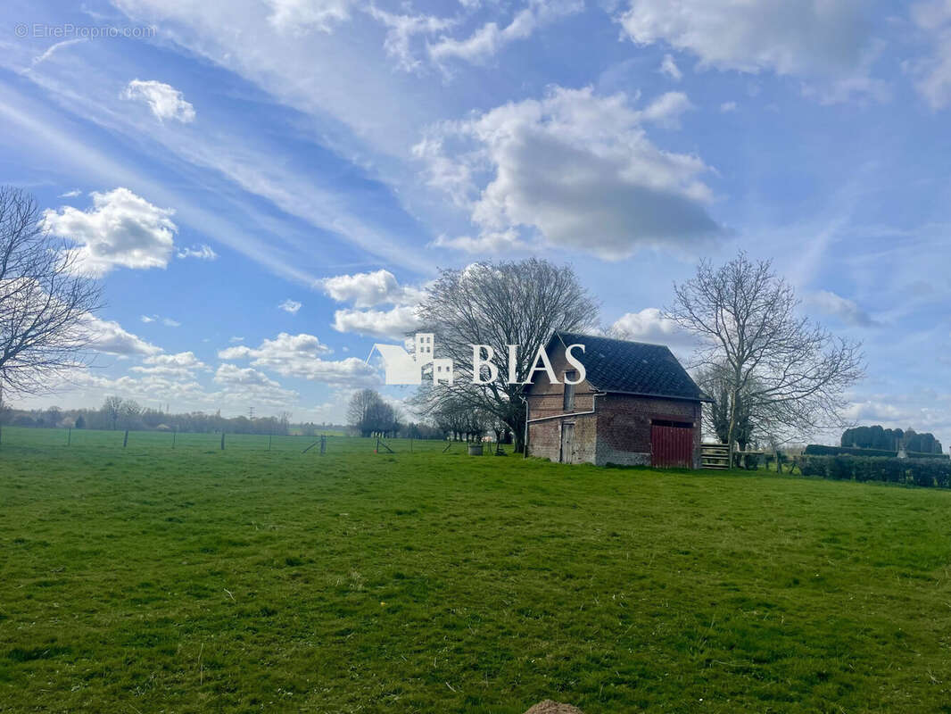 Terrain à BOURG-ACHARD