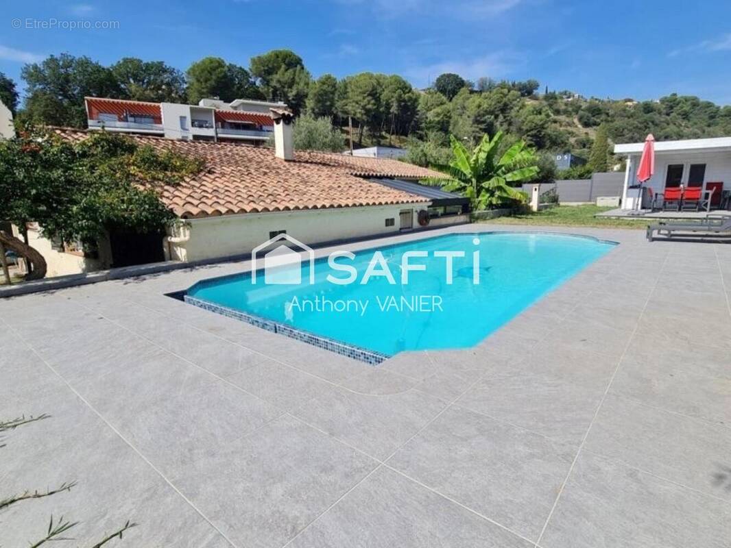 Photo 1 - Maison à CAGNES-SUR-MER