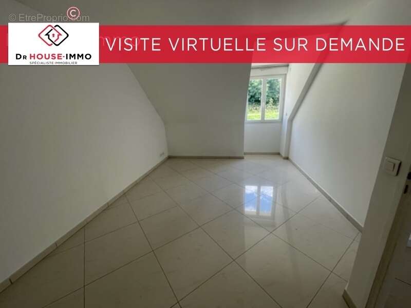 Maison à SAINT-PIERRE-LES-NEMOURS