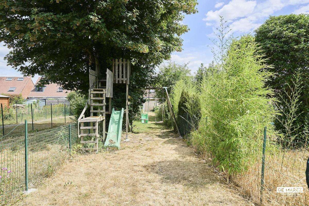 Exclusivite : maison 3 chambres - terrasses - jardin - proximite metro - photo 11