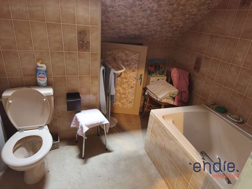 Maison à COSNE-D'ALLIER