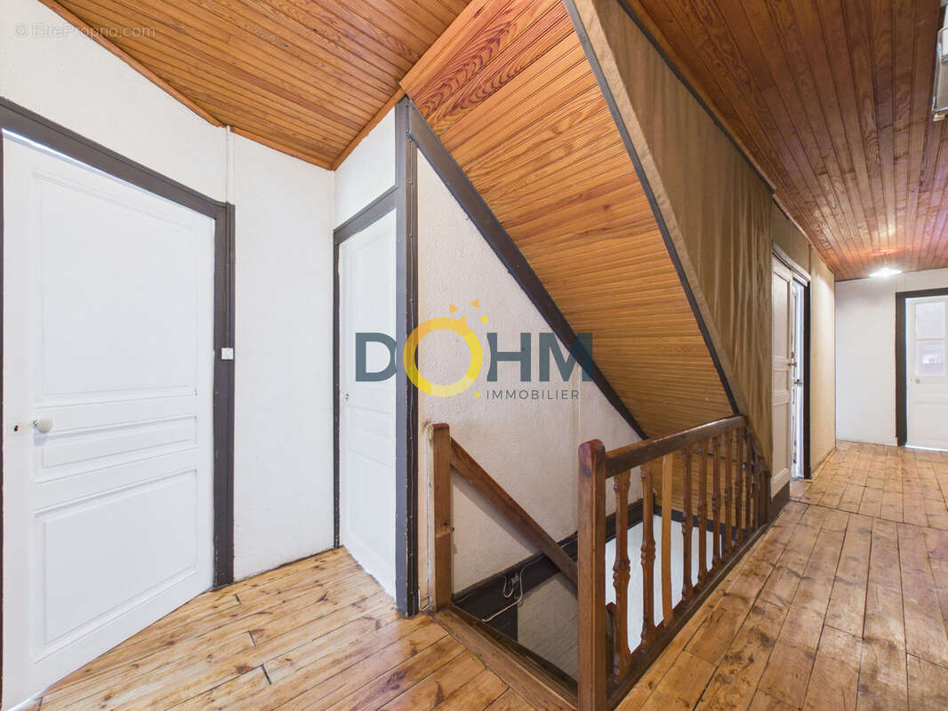 maison familiale rénovée de 170m2 - photo 17