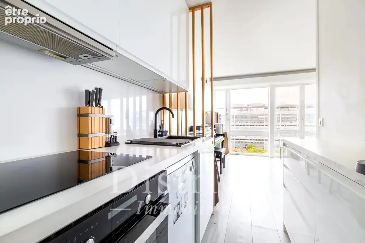 Montparnasse - 84m² - 3 Chambres - Lumineux au calme - photo 5