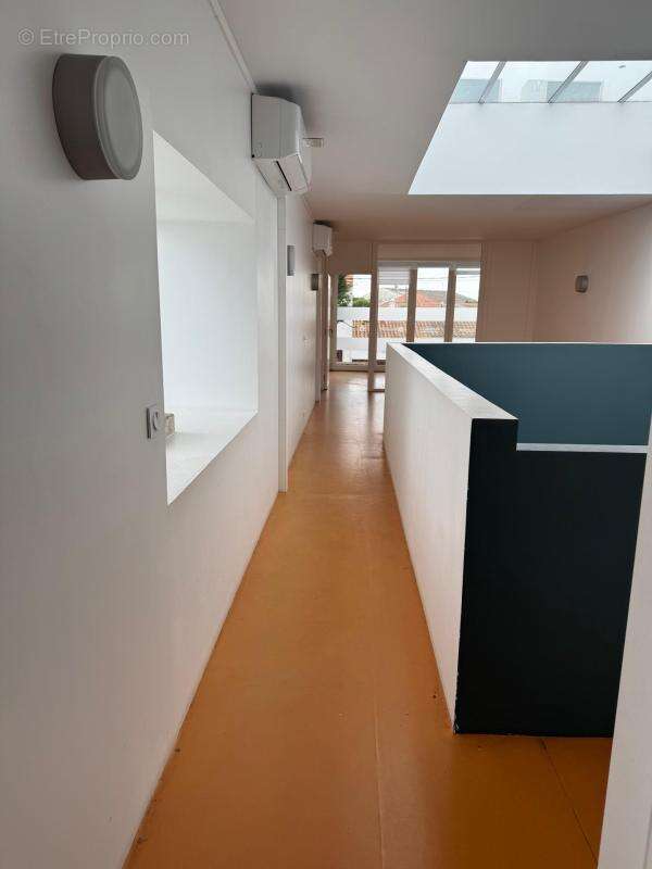 Commerce à LA ROCHELLE