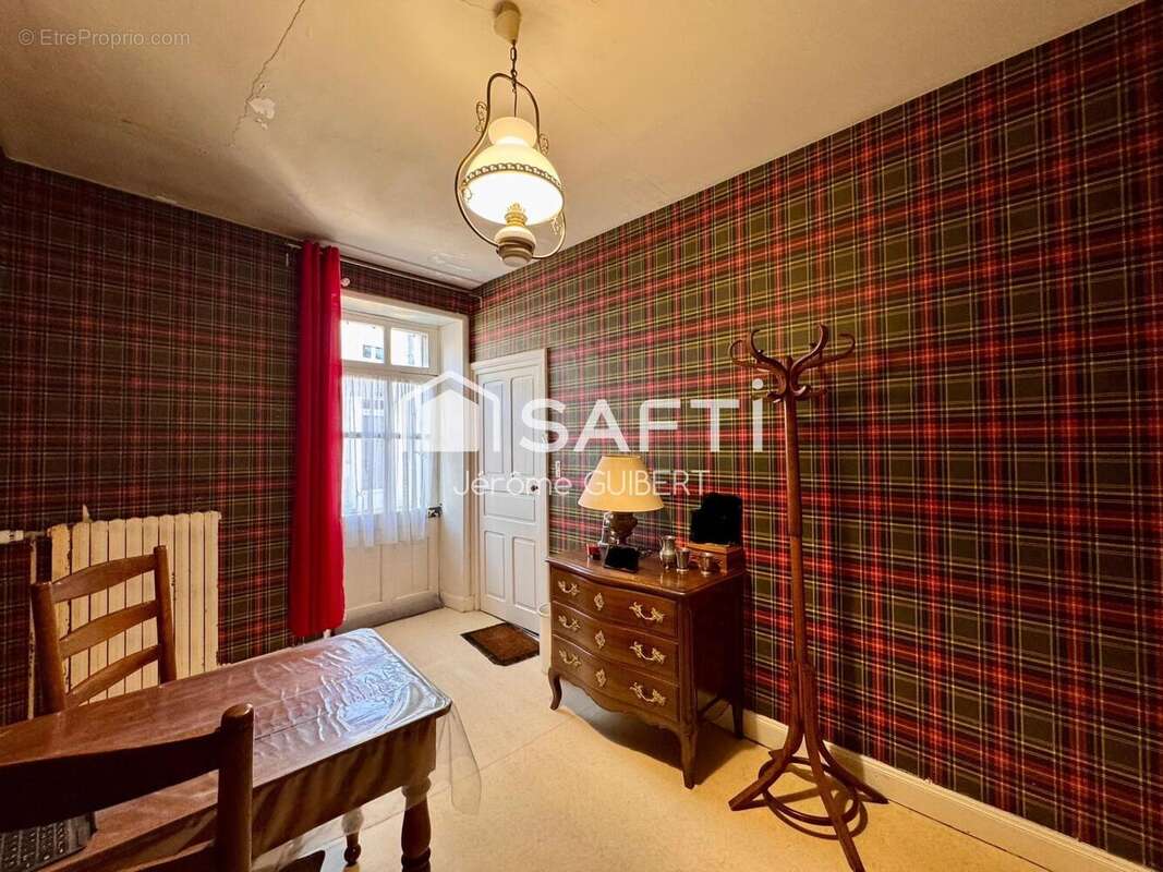 Photo 3 - Maison à NUEIL-LES-AUBIERS