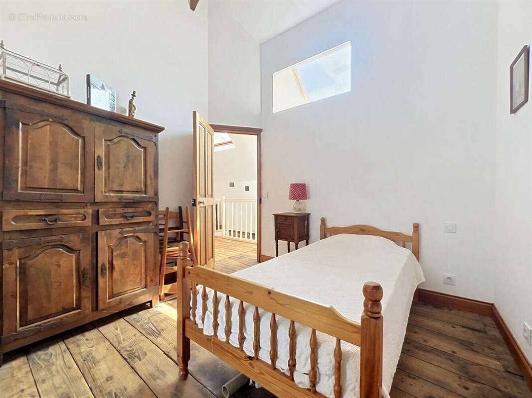 Maison en pierre rénovée, jardin clos et vie de plain-pied à Roz-sur-Couesnon Baie du Mt St Michel - photo 14
