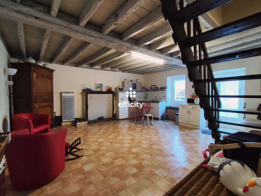 Maison à SIXT-SUR-AFF